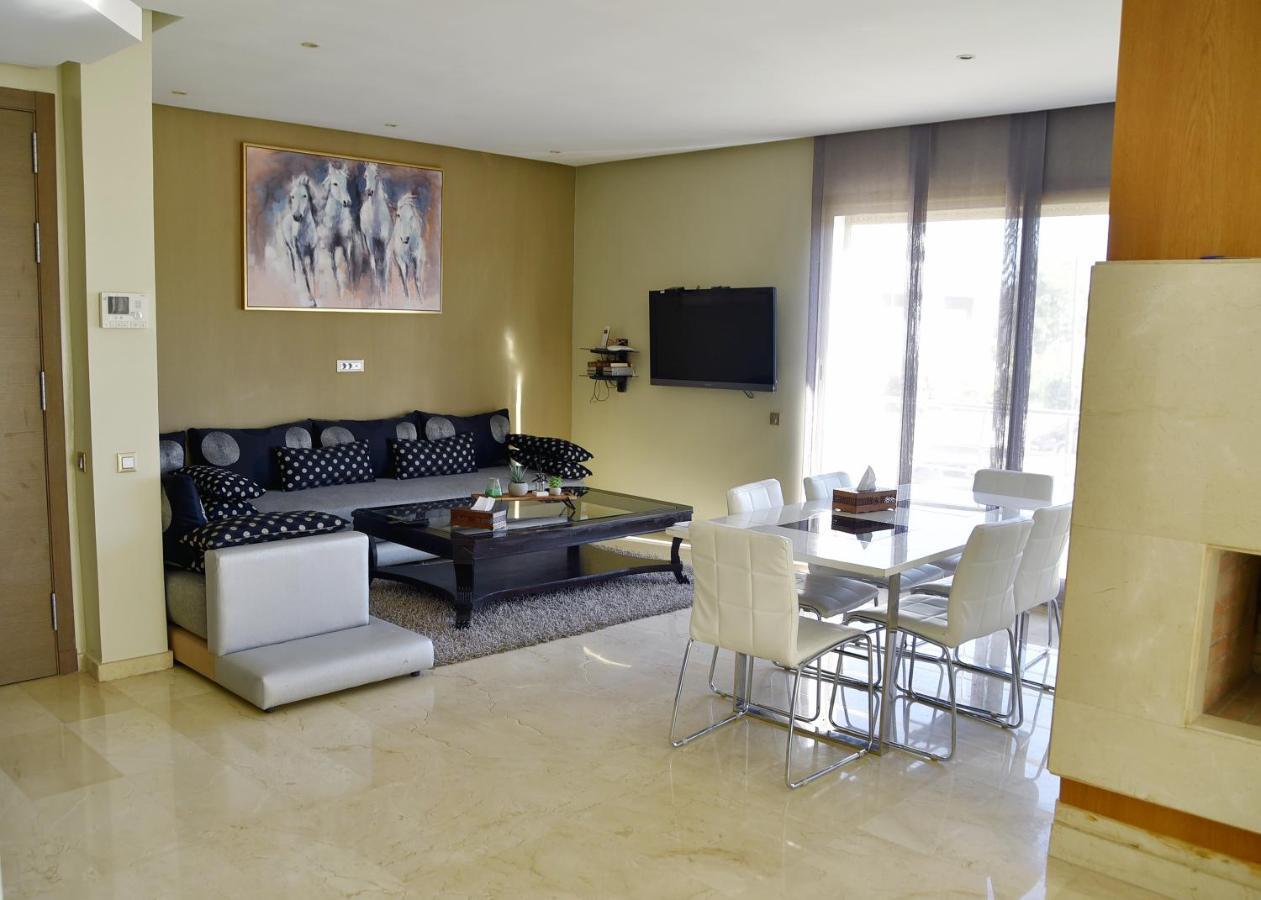 Agreable Appartement Familial เฟส ภายนอก รูปภาพ